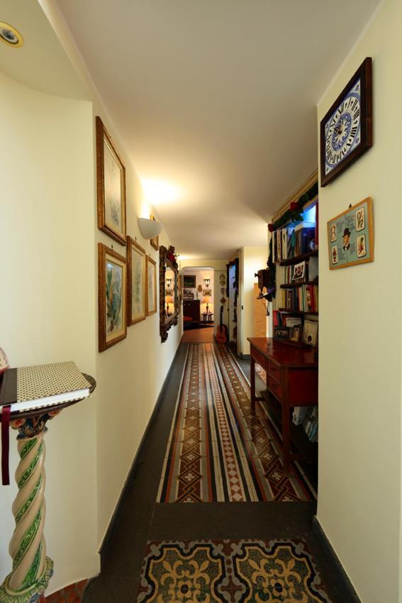 Le Stanze Di Mimi Bed & Breakfast Napoli Ngoại thất bức ảnh