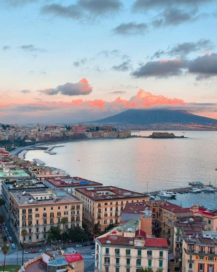 Le Stanze Di Mimi Bed & Breakfast Napoli Ngoại thất bức ảnh